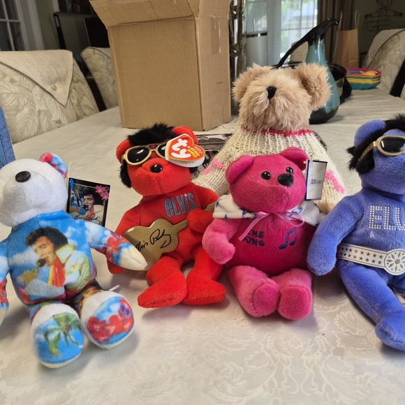 Other - Elvis Beanie Baby And Teddy
